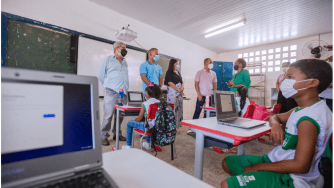 Volta as aulas Camaçari.