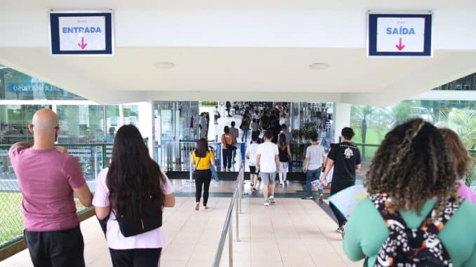 São mais de 44 mil vagas para financiamento de cursos.