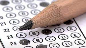 Governo anuncia concursos públicos em abril