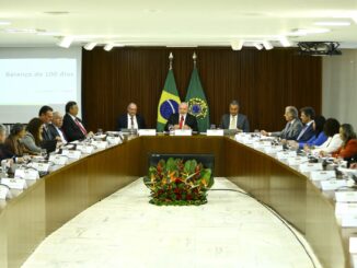 Brasil vai crescer mais que os pessimistas estão prevendo, diz Lula