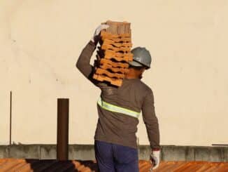 O Índice Nacional de Custo da Construção – M (INCC-M) registrou inflação de 0,40% em maio deste ano. A taxa é superior à observada no mês anterior (0,23%), mas inferior à apurada em maio de 2022 (1,49%). O dado foi divulgado nesta sexta-feira (26) pela Fundação Getulio Vargas (FGV).