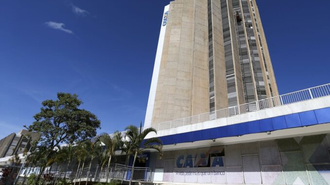 A Caixa Econômica Federal paga nesta terça-feira (27) a parcela de junho do novo Bolsa Família aos beneficiários com Número de Inscrição Social (NIS) de final 7. Essa será a primeira parcela com o novo adicional de R$ 50 a famílias com gestantes e filhos de 7 a 18 anos.