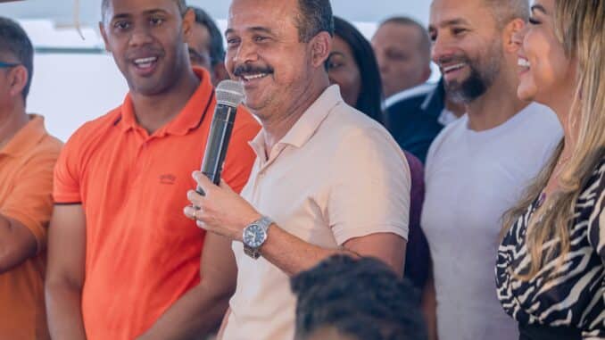 Elinaldo anuncia tratativas para viabilizar mais de 700 moradias à população de Camaçari