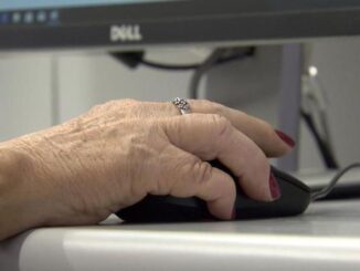 Etarismo dificulta inserção de maiores de 50 anos no mercado