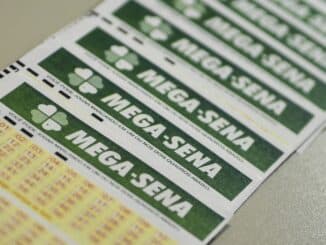 Uma aposta de Guarapari, no Espírito Santo, acertou as seis dezenas do 2.602 da Mega-Sena e levou sozinha o prêmio de R$ 51,7 milhões. 