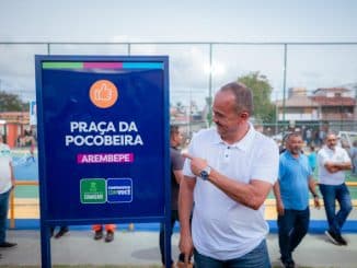 Praça de Arembepe é entregue pela prefeitura